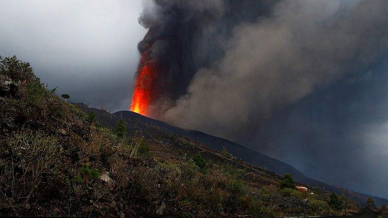 Así te hemos contado el quinto día de erupción del volcán en La Palma
