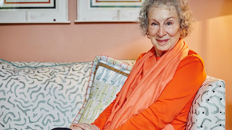 Margaret Atwood: «Hoy en día tenemos la posibilidad de provocar una pandemia»