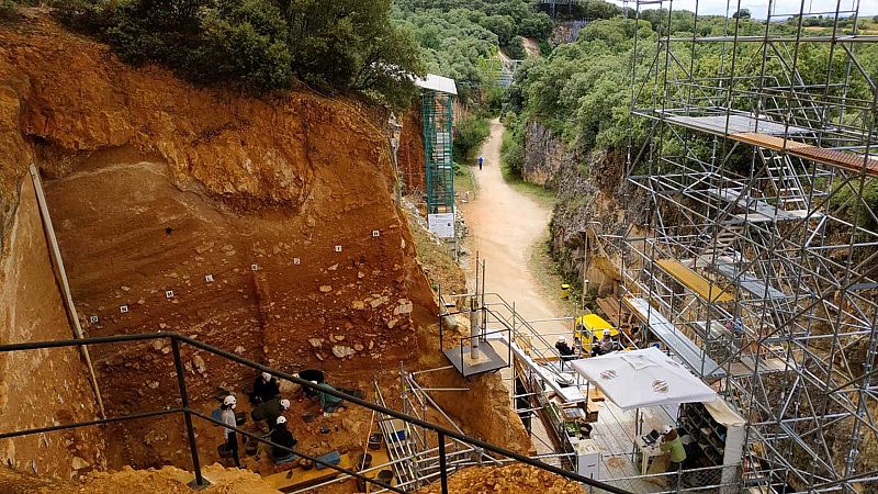 'Crónicas' explora los yacimientos de Atapuerca