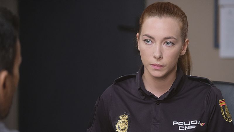 Yolanda, a punto de descubrir a Argos, en 'Servir y Proteger'