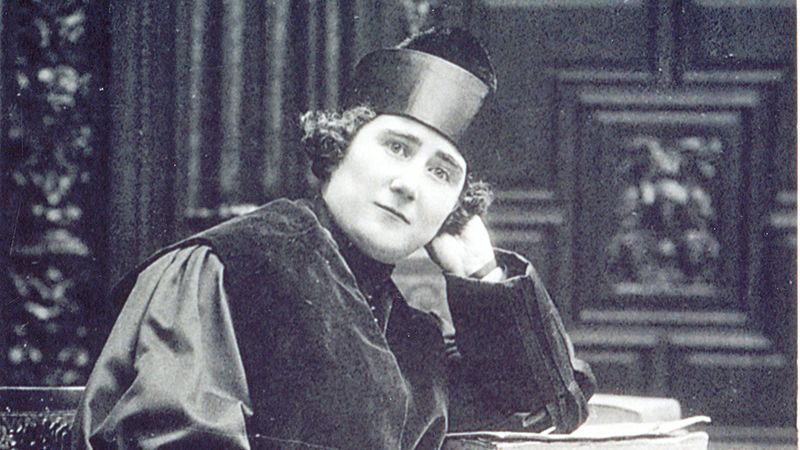 RTVE celebra los 90 años del voto femenino en España