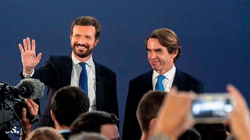 Aznar respalda a Casado y le insta a "ejercer el liderazgo" con "claridad moral": "Vas a ser presidente"