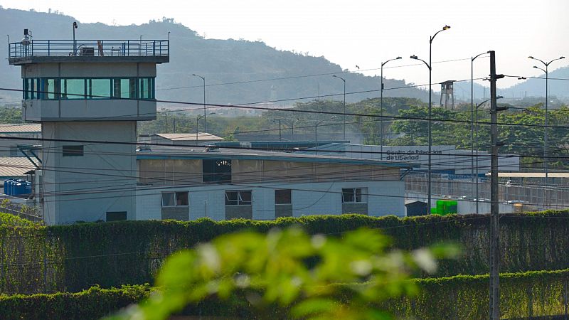Ecuador agilizará los indultos para disminuir el hacinamiento penitenciario tras la matanza en Guayaquil