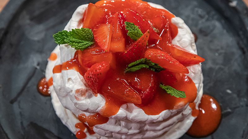 Receta de Pavlova con fresas de Bel�n L�pez