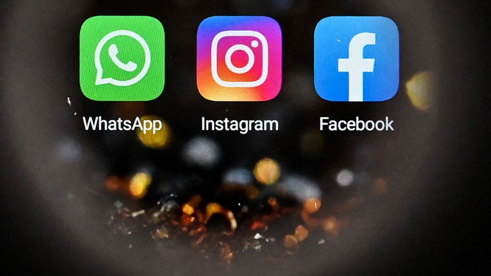 Caída mundial de WhatsApp, Facebook e Instagram | Ver