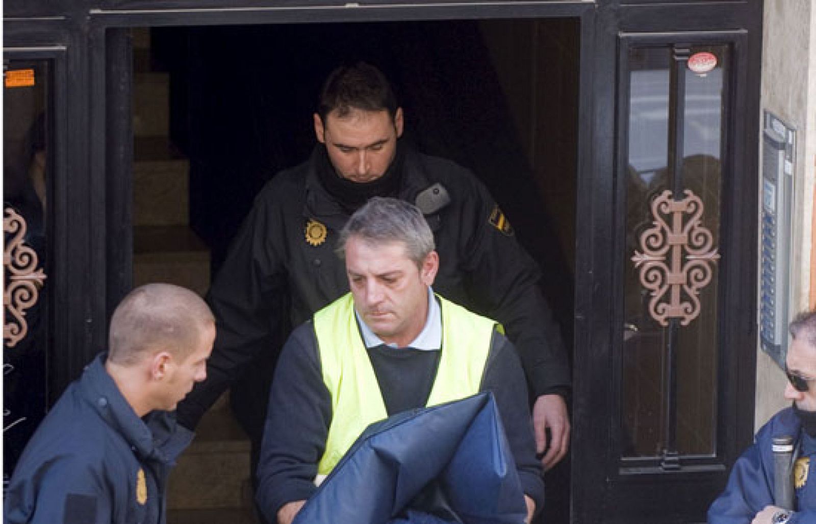 Un bebé muere en un incendio en Mislata | Ver