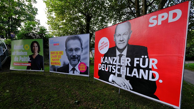 Verdes y Liberales ofrecen al SPD formar un gobierno de coalición en Alemania