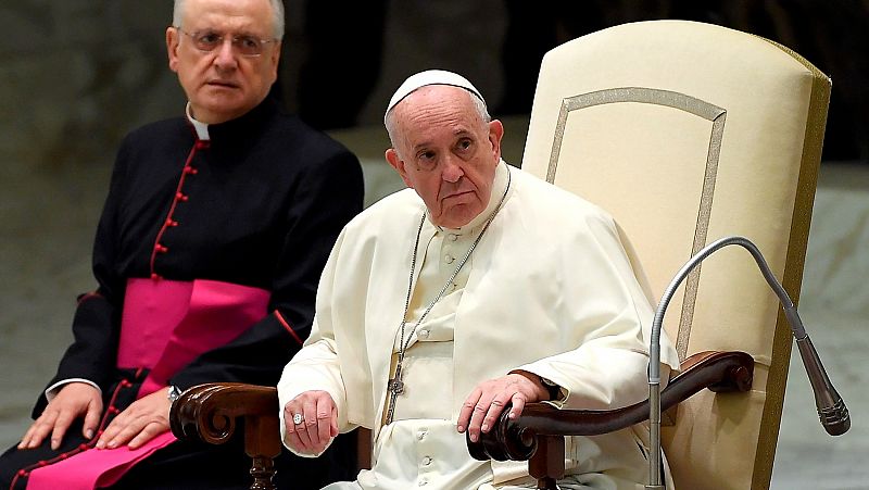 El papa Francisco muestra su "vergüenza" por los numerosos casos de pederastia en la Iglesia