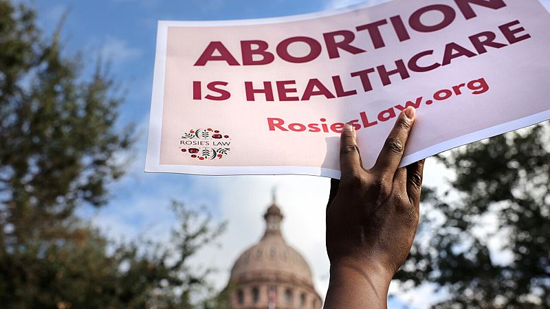 Un juez federal paraliza temporalmente la aplicación de la restrictiva ley del aborto de Texas