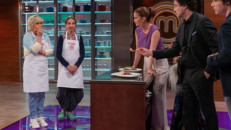 Terelu 'se queda manca' en MasterChef Celebrity...y así le salió la tarta