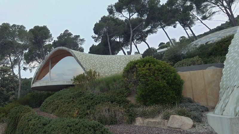 La neomasía catalana inspirada en Gaudí que combina tradición e innovación