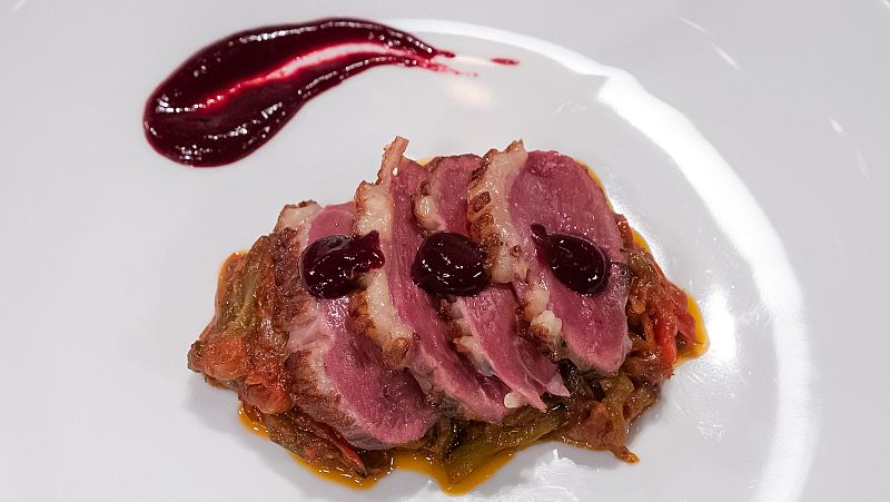 Receta de Magret de pato sobre pisto de Iv�n S�nchez