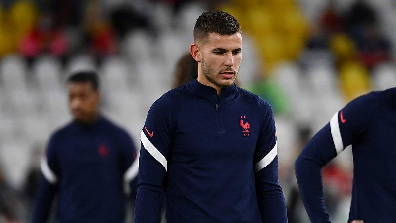 Un juzgado ordena el ingreso en prisión del futbolista Lucas Hernández en España