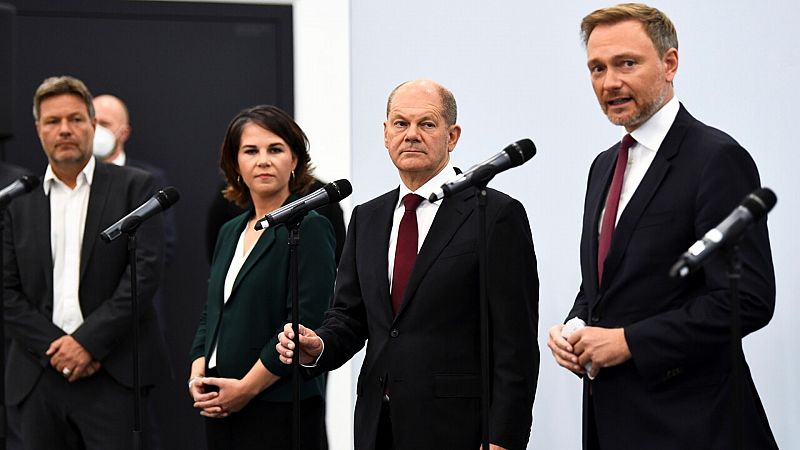Socialdemcratas, verdes y liberales acuerdan negociar una coalicin de Gobierno en Alemania
