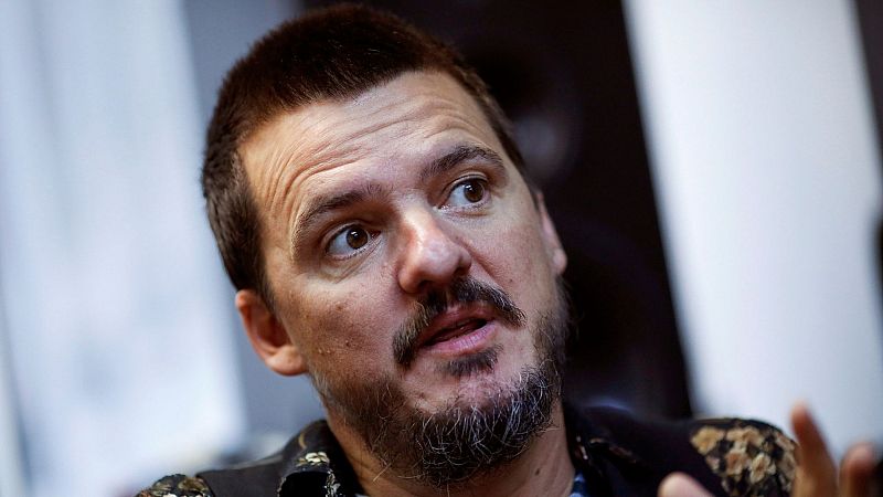 La elegancia y la pureza de Coque Malla en el archivo de RNE