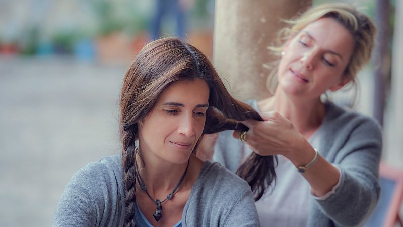 RTVE.es estrena un clip exclusivo de 'Pan de limón con semillas de amapola', de Benito Zambrano