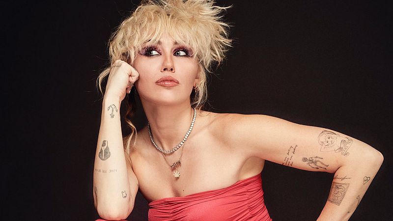 Miley Cyrus reactiva MileyWorld y hace saltar las alarmas: ¿se avecina nueva música?
