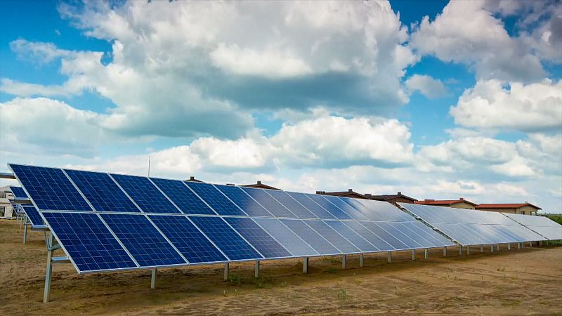 El precio de la luz provoca un aumento de la demanda de placas solares en Baleares