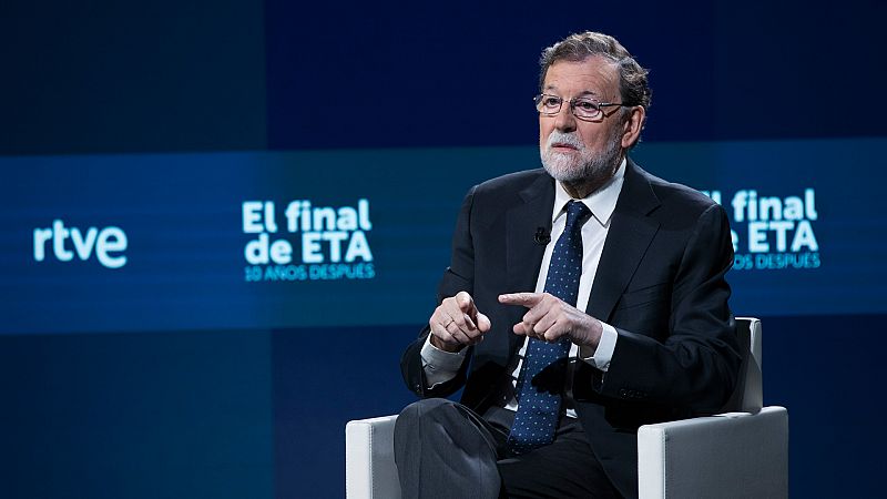 Rajoy: "La historia tiene que reconocer a las víctimas. Me preocupa que se blanquee a ETA"