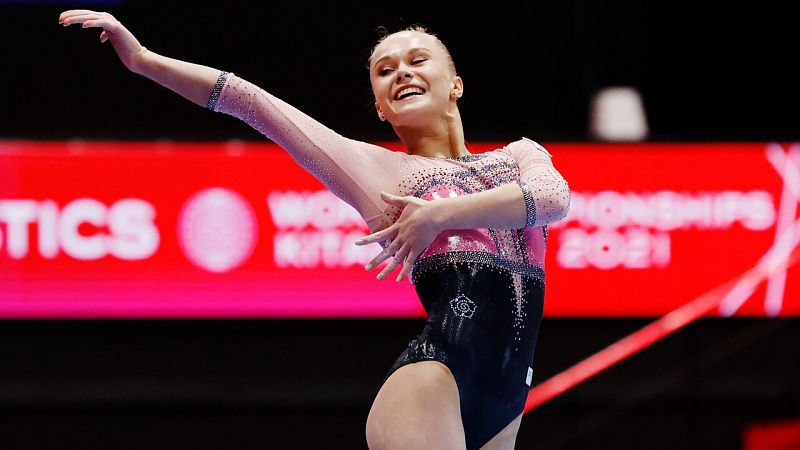 La rusa Angelina Melnikova, nueva campeona mundial de gimnasia artística