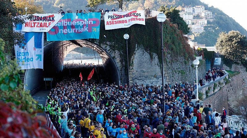 Manifestación en San Sebastián para reclamar el traslado de todos los presos de ETA al País Vasco