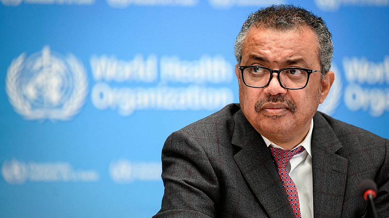 El director de la OMS reclama repartir las vacunas: "La pandemia acabará cuando el mundo elija acabarla"