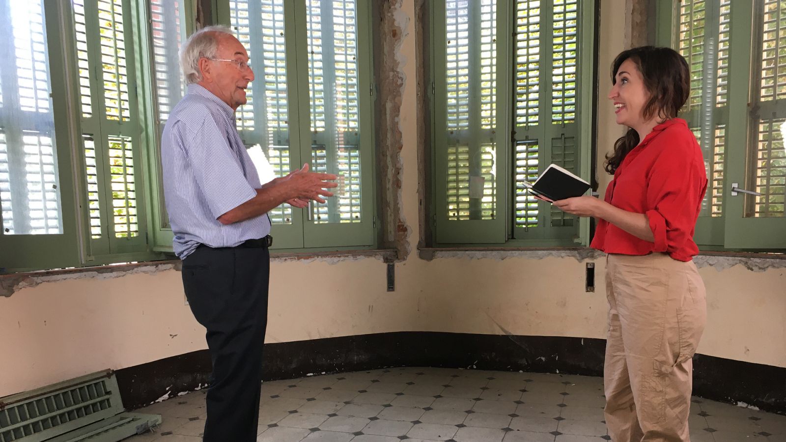 Perduts en el temps - Estius de luxe- Veure ara