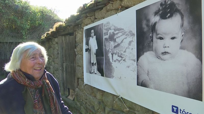 Montan unha exposición con fotografías dos antigos veciños de Bexán, O Saviñao, nesa aldea agora deshabitada