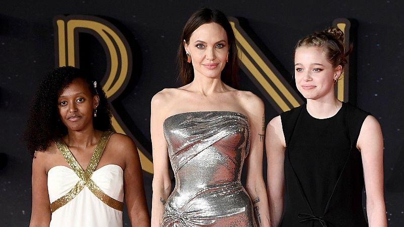 Angelina Jolie y otras famosas que comparten armario con sus hijas