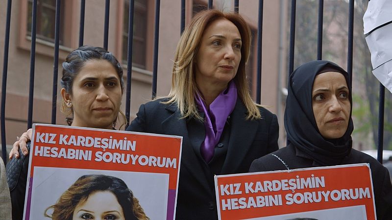 El sistema judicial turco protege a los hombres que agreden y matan a las mujeres
