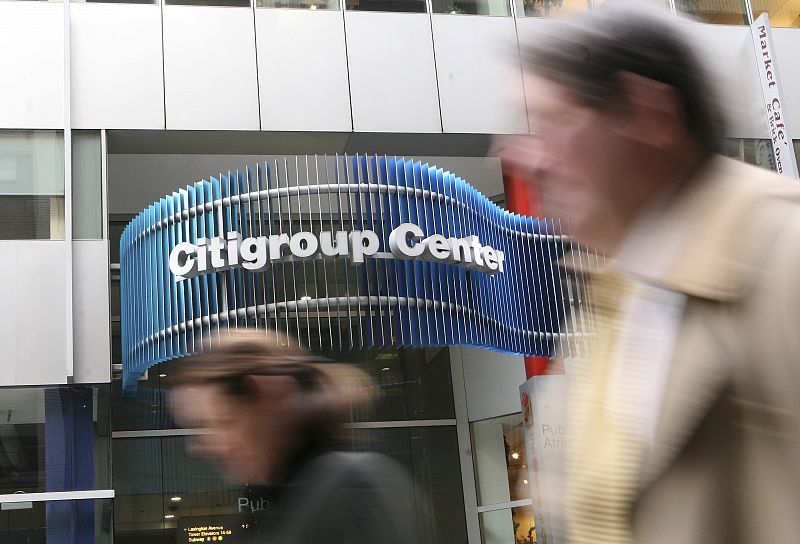 Citigroup se dividirá en dos tras registrar pérdidas de 14.000 millones de euros en 2008