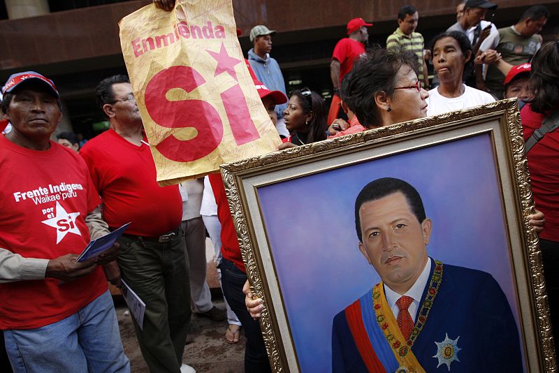 El referéndum sobre la reelección ilimitada de cargos públicos en Venezuela será el 15 de febrero