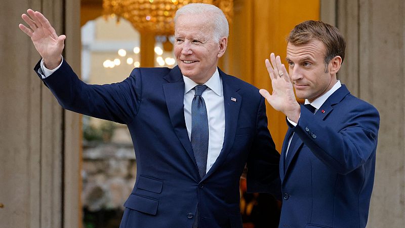 Biden reconoce que fue "torpe" con Francia en la crisis de los submarinos