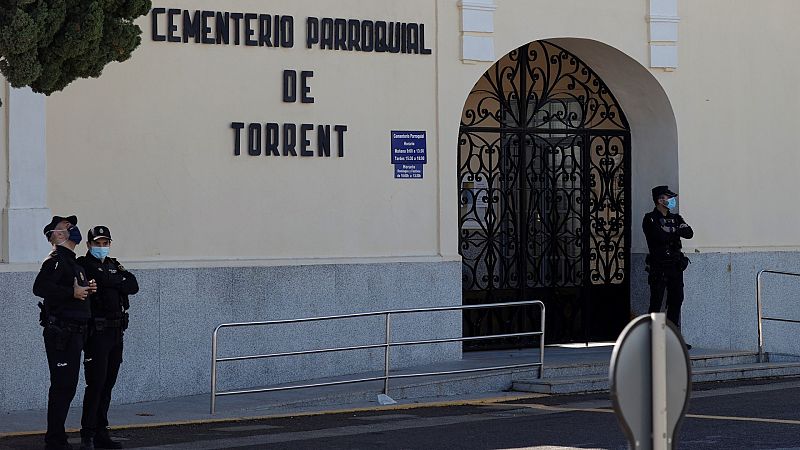 Dos muertos y un herido durante un tiroteo en el cementerio de Torrent