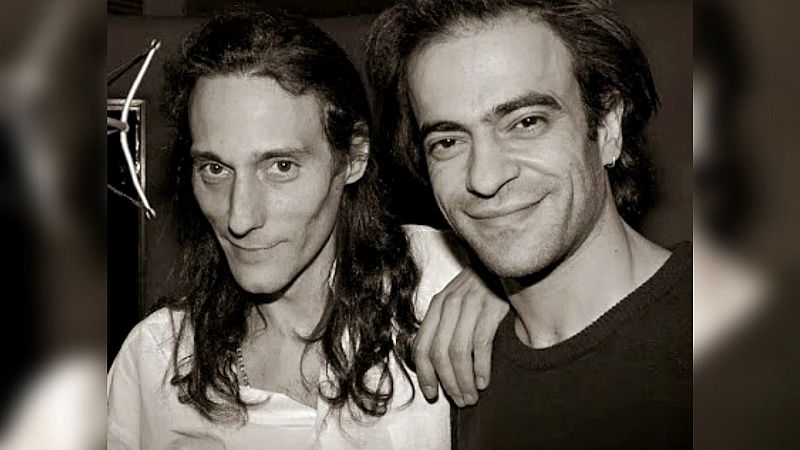 Enrique Urquijo y Antonio Vega, cuando las dos supernovas del pop espaol unieron sus voces