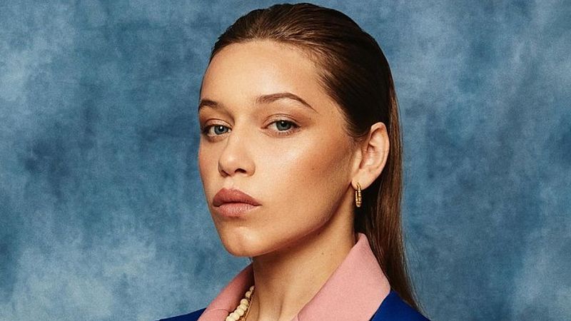 Eva B: "En las canciones cuento las cosas de una forma en la que solo me entiendo yo"
