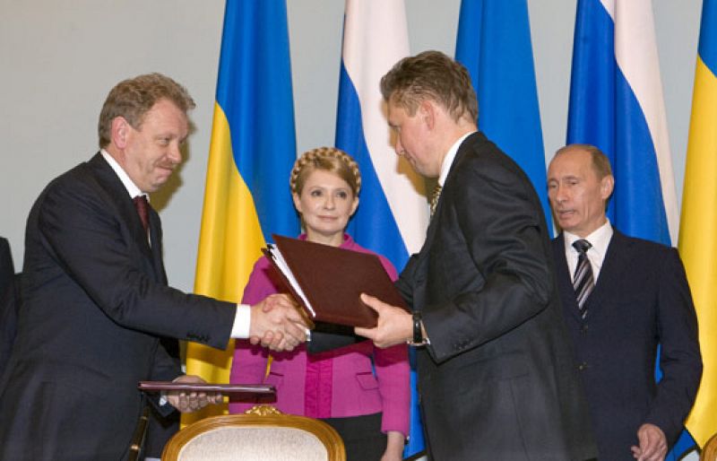 Rusia ordena reanudar el suministro de gas a Europa a través de Ucrania