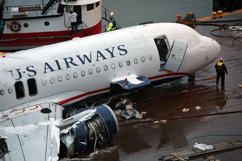 El avión que amerizó sobre el Hudson sufrió otro incidente dos días antes
