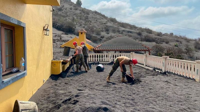 Casas prefabricadas para la gente que ha perdido su hogar por la erupción del volcán de La Palma