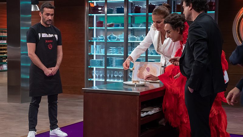 Juanma Castaño se supera y rectifica el peor plato de MasterChef Celebrity 6