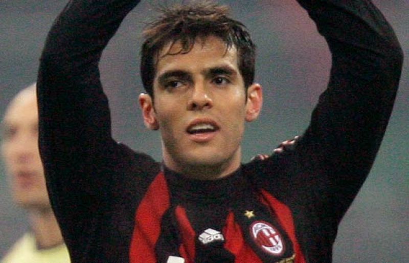 Kaká se queda en el Milán