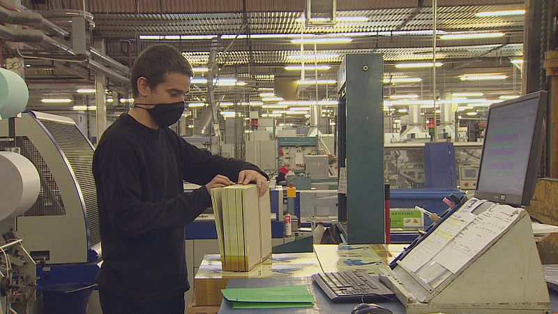 La imprenta que más libros fabrica en España  está en Navarra