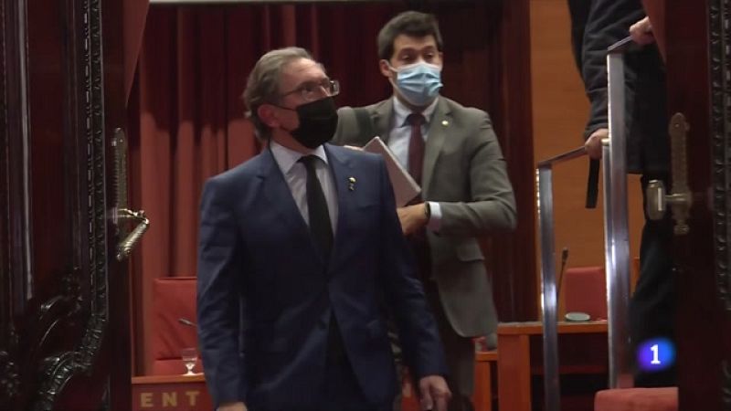 El Govern, a l'espera de la CUP