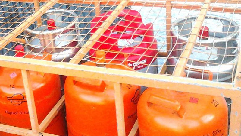 El precio de la bombona de butano sube un 4,96 %, hasta los 16,92 euros, su precio máximo en seis años
