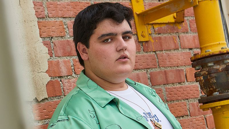 Manuel Soler, sobre la agresión homófoba que sufre su personaje: "Hoy se va a ver una historia de ficción, pero lo triste es que mañana en algún instituto o colegio se puede ver una realidad"
