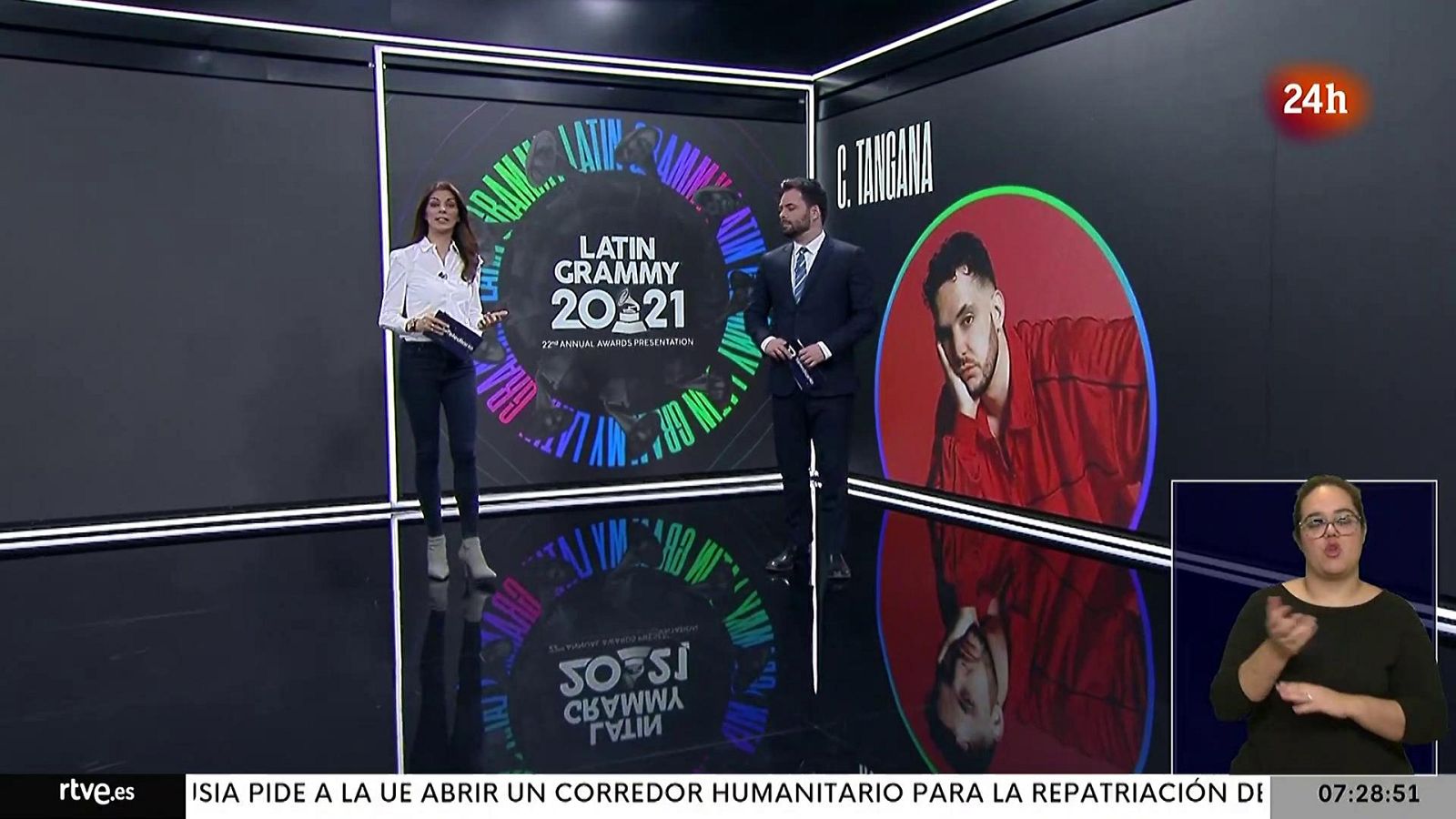 C.Tangana se hace con tres Grammy Latinos en una gala que encumbra al colombiano Camilo | Ver