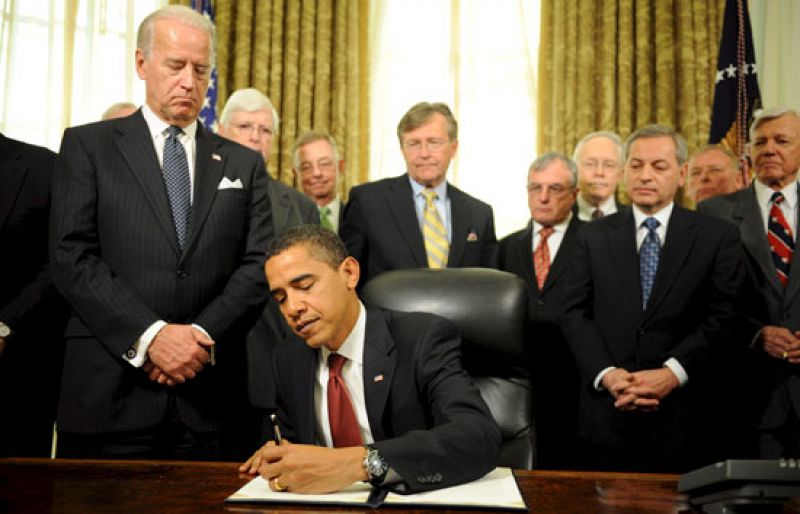 Obama firma la orden para cerrar Guantánamo en el plazo de un año