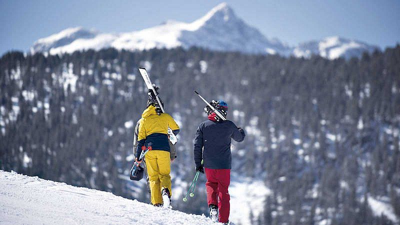 La nieve temprana y la ilusión por Pirineus-Barcelona 2030 marcan el arranque de la temporada invernal