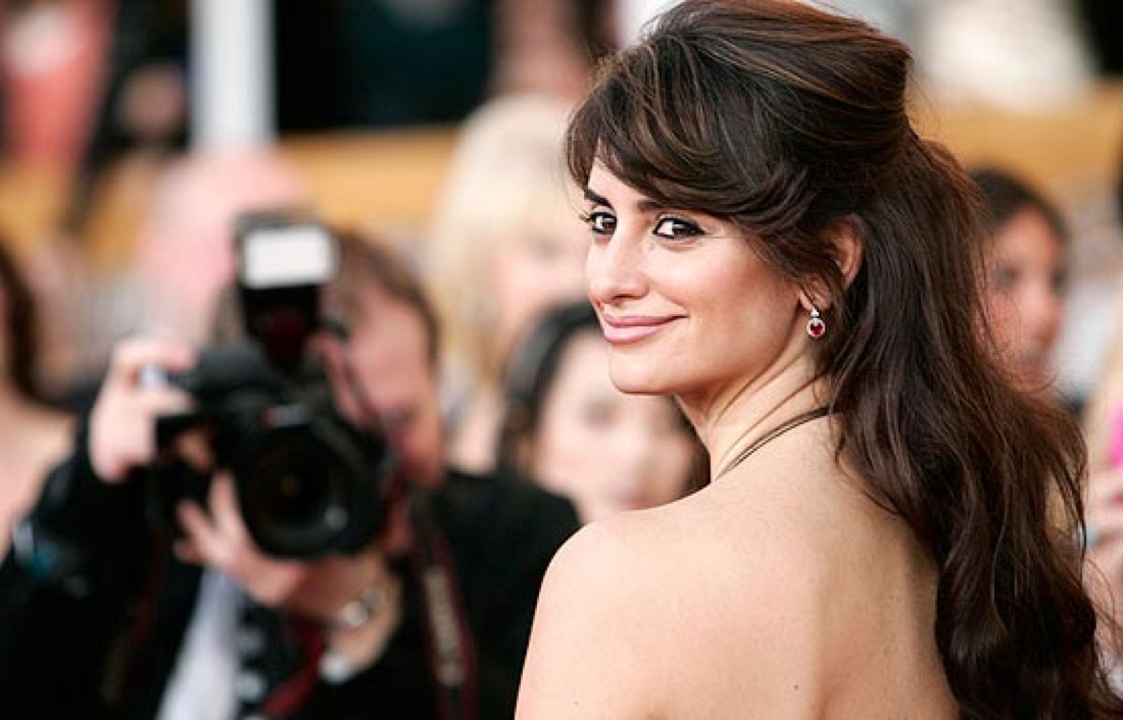 La actriz española Penélope Cruz vuelve a estar nominada al Oscar, un premio que confirmaría definitivamente su meteórica carrera.