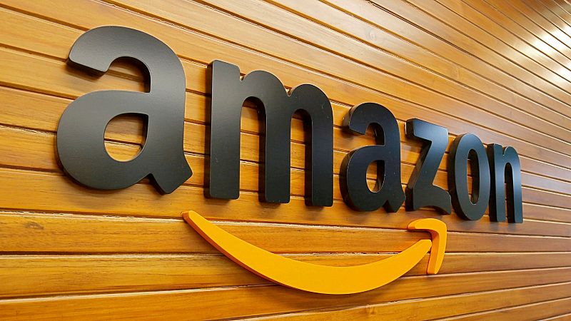 Italia multa a Amazon y Apple con más de 200 millones de euros